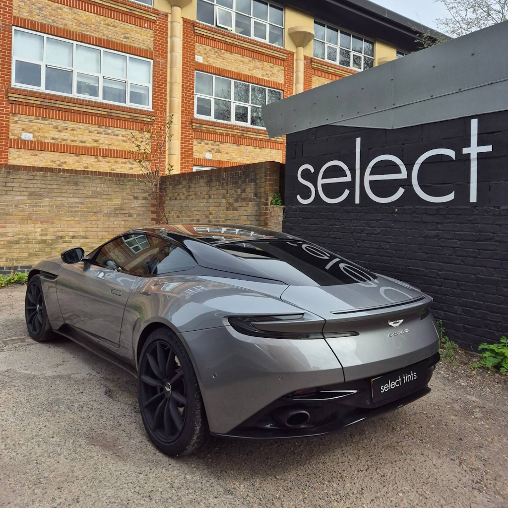 Select Tints logo